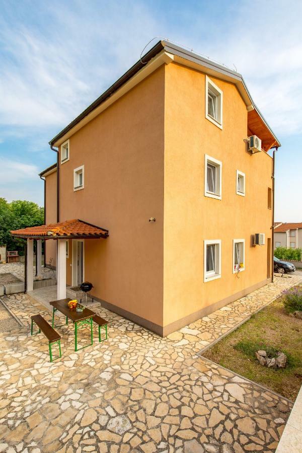 Julija Apartman Dramalj Kültér fotó