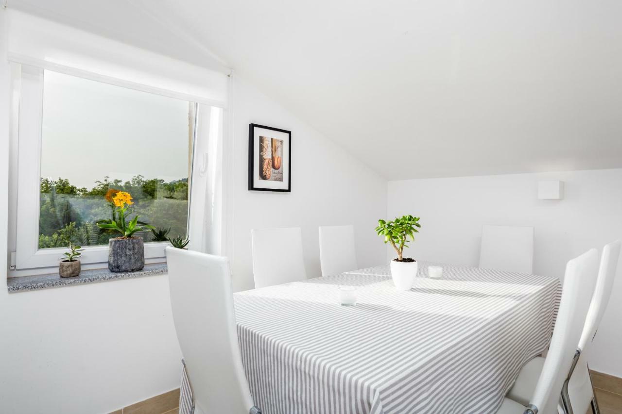 Julija Apartman Dramalj Kültér fotó